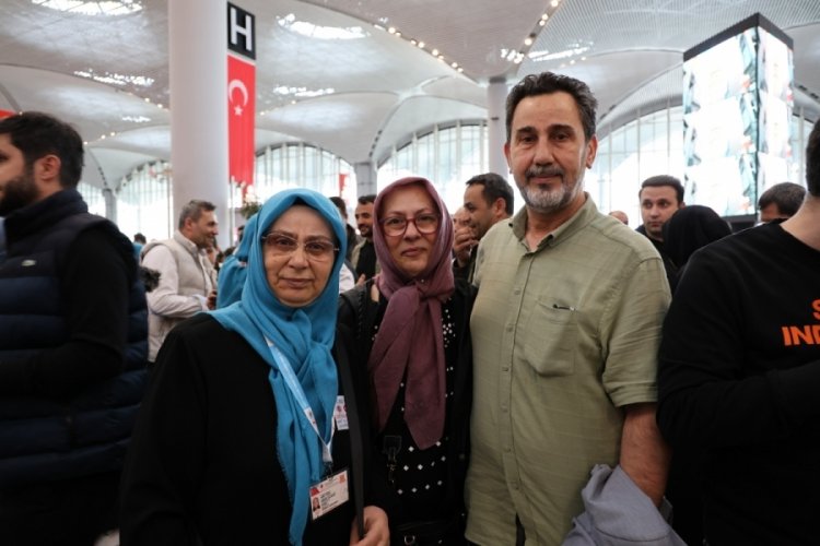 İstanbul'dan 196 hacı adayı kutsal topraklar i&ccedil;in yola &ccedil;ıktı