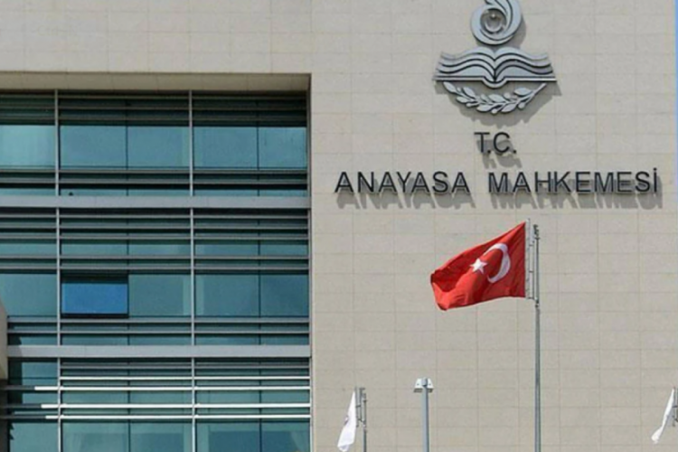 AYM tıbbi sekreter olarak atanan şahıs hakkında  "g&uuml;venlik soruşturması" kararı aldı