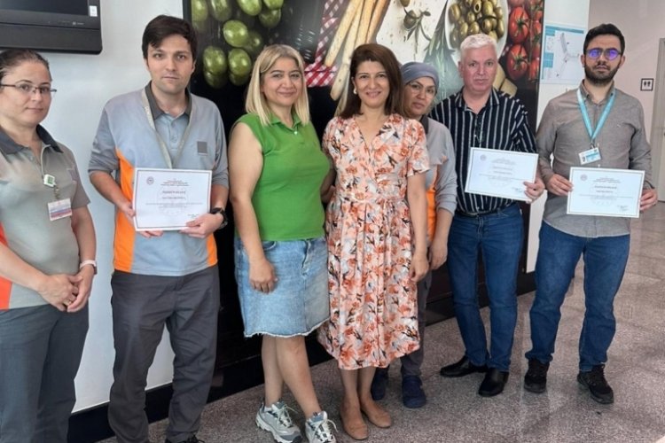 Mersin Şehir Hastanesi yöneticileri engelliler haftasını kutladı