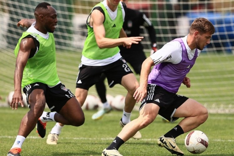 Beşiktaş, Alanyaspor ma&ccedil;ı hazırlıklarını s&uuml;rd&uuml;rd&uuml;