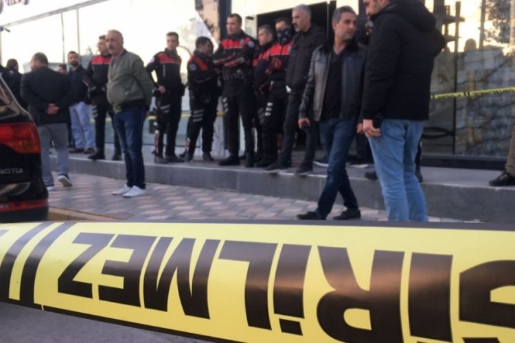 Elazığ'da 3 kişinin &ouml;ld&uuml;ğ&uuml; kavgaya ilişkin dava ertelendi