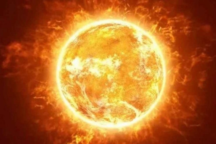 G&uuml;neş'te b&uuml;y&uuml;k patlama meydana geldi