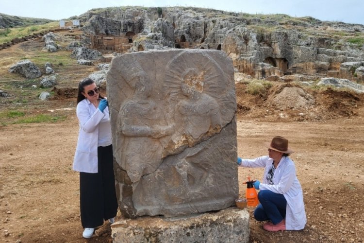 2 Bin 100 yıllık steller Perre Antik Kent'te turistlerin beğenisine sunulacak