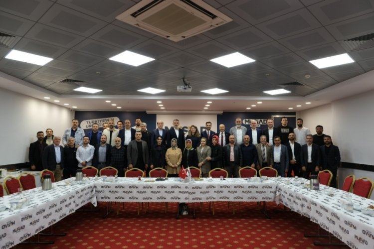 M&Uuml;SİAD Bursa Şubesi'nden &uuml;yelerine 'Finansal Okur Yazarlık' eğitimi