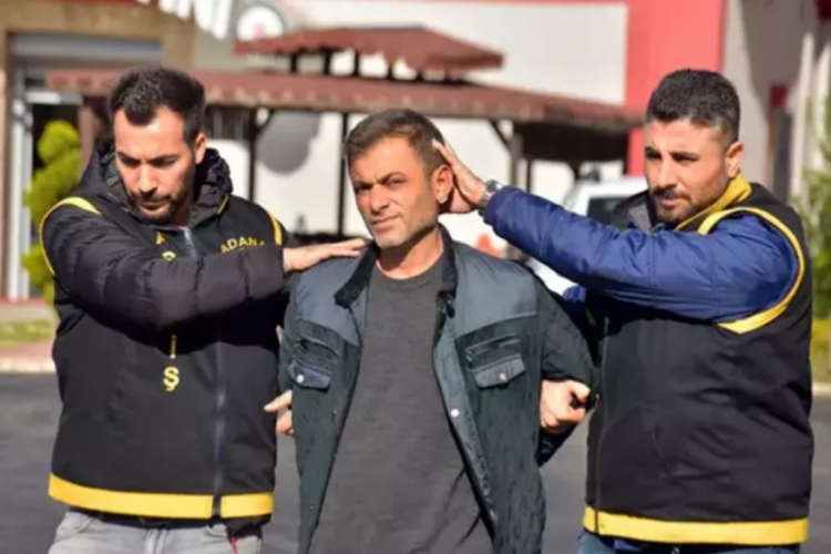 Tabancayla eşinin ve annesinin canına kıydı ceza almadı