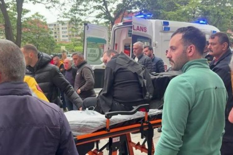 Zonguldak'ta kolunu kaptırdığı kıyma makinesiyle hastaneye getirildi