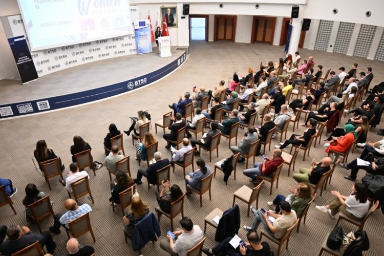 Bursa AB Bilgi Merkezi'nden 'Blockchain Teknolojisi' etkinliği