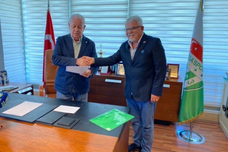 Bursaspor Kul&uuml;b&uuml;'nde Levent D&ouml;nertaş başkan aday adaylığına başvurdu