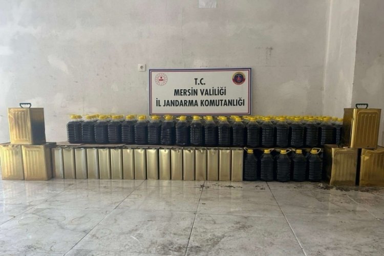 Mersin'de sahte zeytinyağı operasyonu: 2 g&ouml;zaltı