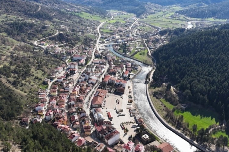 Kastamonu'da sel felaketinden etkilenen il&ccedil;elerde doğalgaz altyapı &ccedil;alışmaları başladı