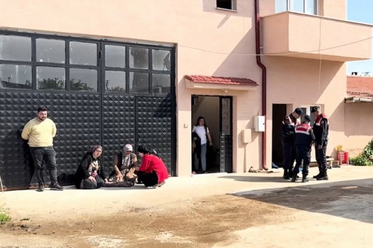Oğlunu bı&ccedil;aklayarak &ouml;ld&uuml;ren baba tutuklandı