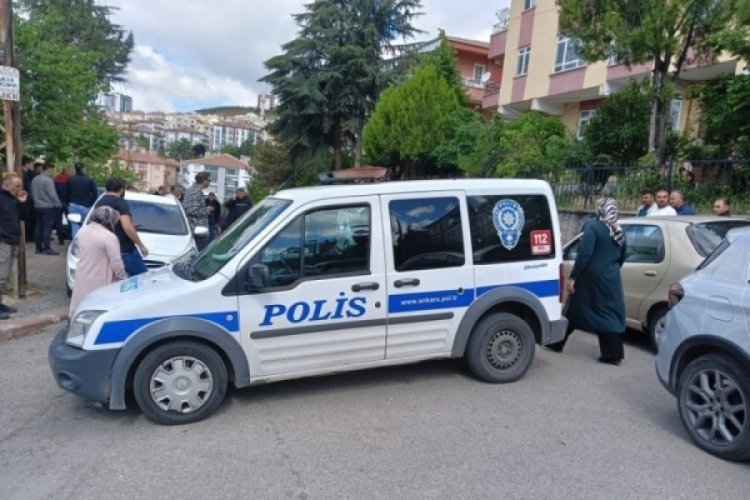 Ankara'da  cinnet getiren komiser yardımcısı ailesini &ouml;ld&uuml;rd&uuml;! Soruşturma başlatıldı