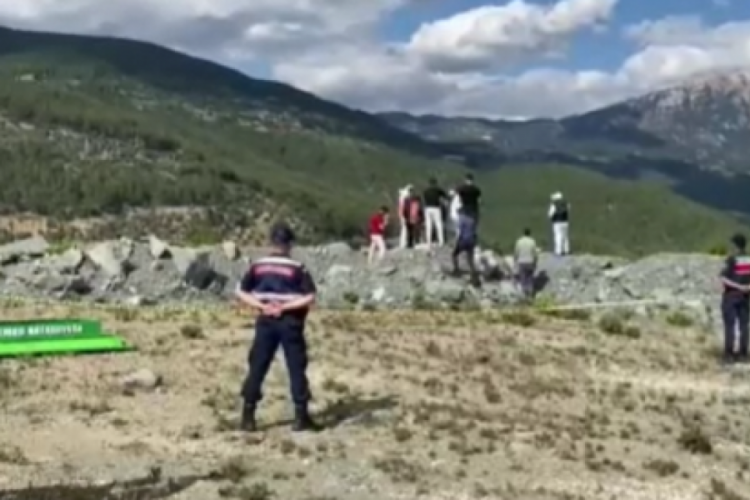 Muğla'da kayıp şahsın cesedi, &uuml;zeri taşlarla &ouml;rt&uuml;lm&uuml;ş halde bulundu