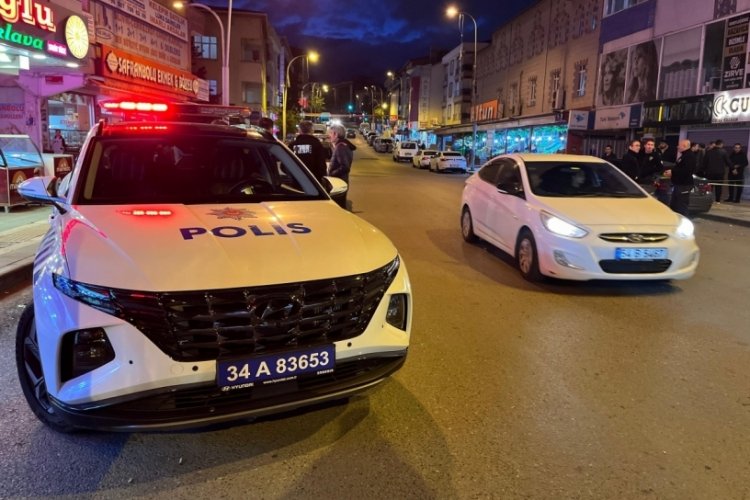 İstanbul'da "yan baktın" kavgası