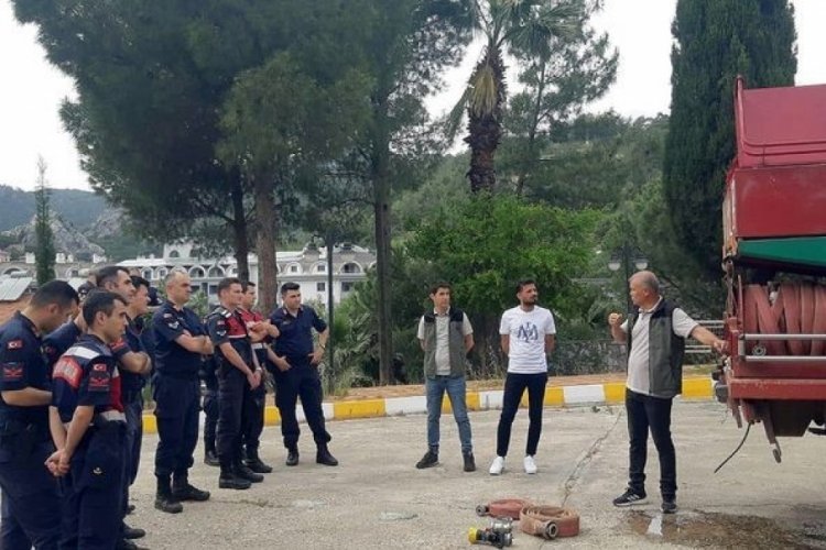 Marmaris'te jandarma personeline yangınla mücadele konulu eğitimler verildi