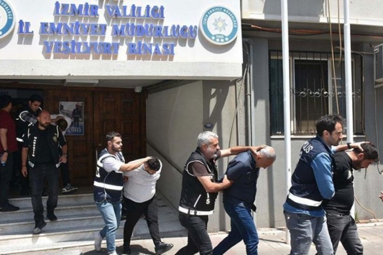 İzmir'de 'Zirek Kardeşler' ile 'Alabaylar' su&ccedil; &ouml;rg&uuml;tlerine y&ouml;nelik operasyonda 21'i tutuklandı