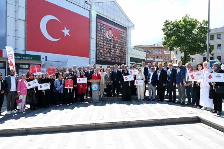 Bursa'da AK Parti Sosyal Politikalar Başkanlığından "Kan Bağışı" kampanyası