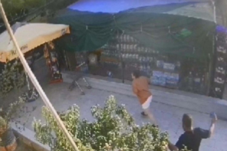 &Ccedil;anakkale'de eski eşini bı&ccedil;akladı! 15 yıl hapis cezasına &ccedil;arptırıldı