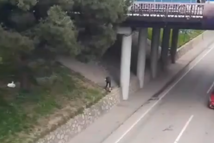 Bursa'da &ouml;l&uuml;mden kıl payı kurtuldu!