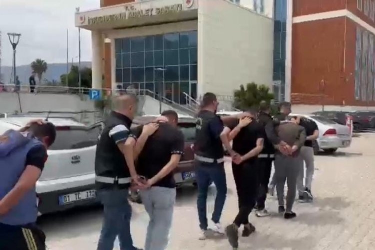 Hatay'da sahte evraklarla vatandaşları tuzağa d&uuml;ş&uuml;renler tutuklandı