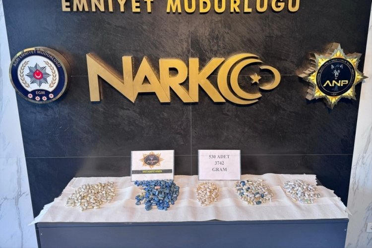 Ağrı'da yakalanan 5 zanlının midesinden bakın ne &ccedil;ıktı!