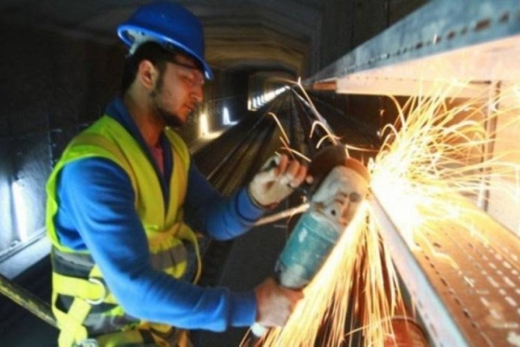 &Uuml;cretli &ccedil;alışan sayısı mart ayında azaldı