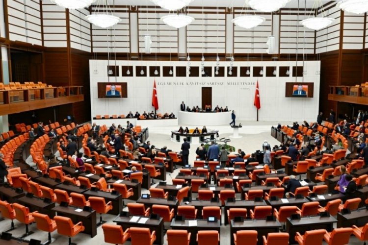 Galatasaray Başkanı &Ouml;zbek: Hedefimiz yeniden Avrupa'da kupa almak