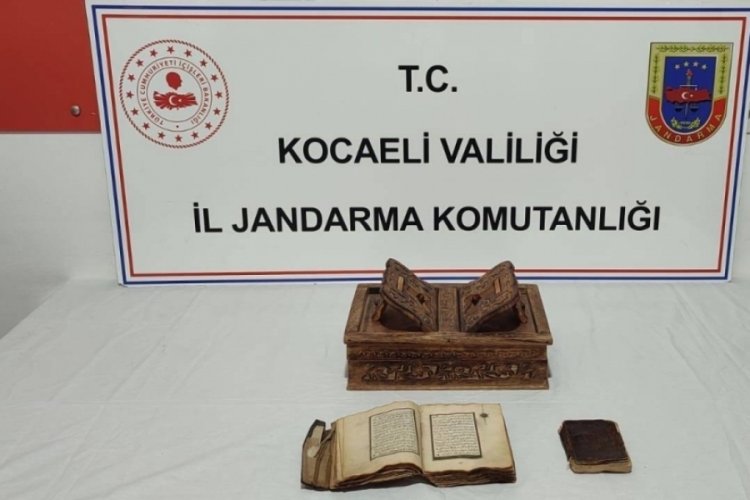 Kocaeli'de 14. y&uuml;zyıl d&ouml;nemine ait Kuran-ı Kerim ele ge&ccedil;irildi