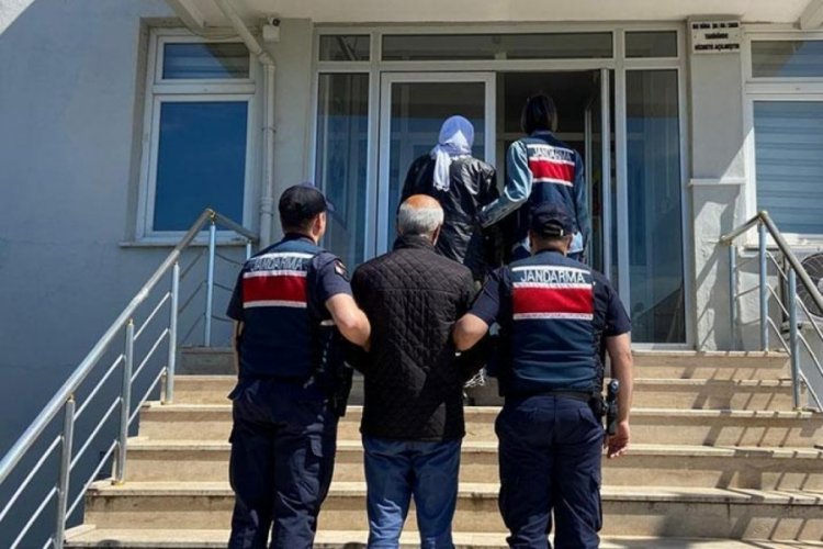2 yıl önce Mersin'de polis evine saldıran teröristin anne ve babasına gözaltı