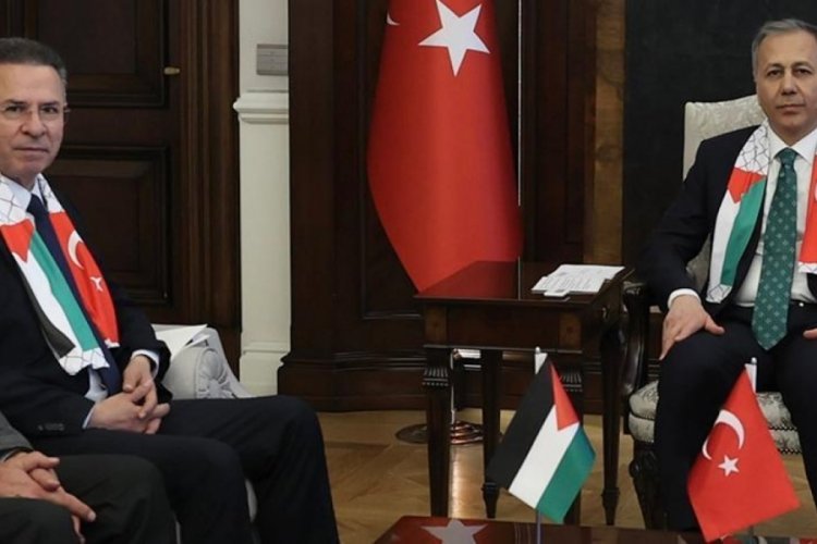 Bakan Yerlikaya, Filistin B&uuml;y&uuml;kel&ccedil;isi ile g&ouml;r&uuml;şt&uuml;