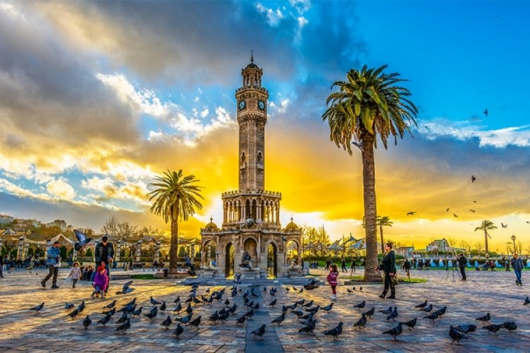 İzmir'de 4 g&uuml;n eylem ve g&ouml;steri yasak