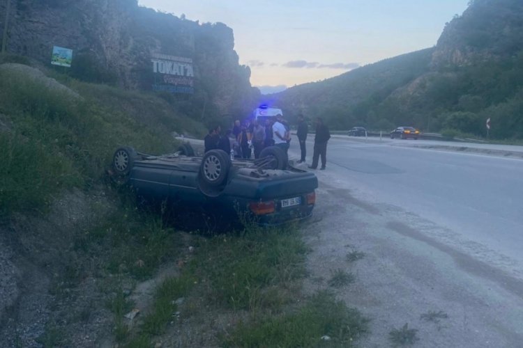Tokat'ta hatalı sollama kaza ile sonu&ccedil;landı