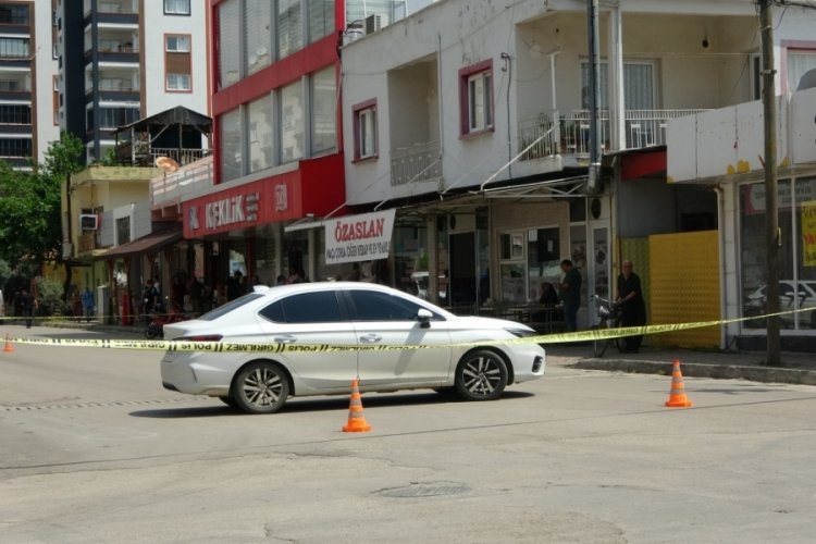 Adana'da husumetlisi tarafından saldırıya uğrayan şahıs yaralandı