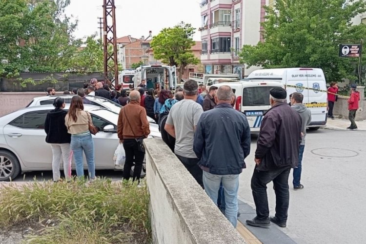 &Ccedil;orum'da &ouml;nce eşi ve baldızını &ouml;ld&uuml;rd&uuml; daha sonra intihar etti