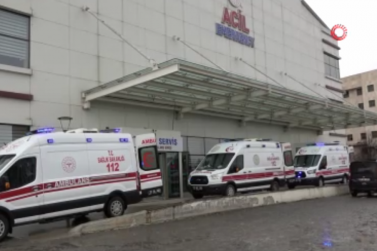 Kastamonu'da nefes borusuna yemek takılan &ouml;ğretmen yaşamını yitirdi