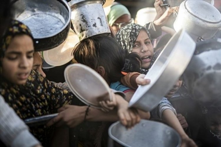 Gazze'deki h&uuml;k&uuml;met uyardı: Kıtlık kabusu geri d&ouml;nd&uuml;
