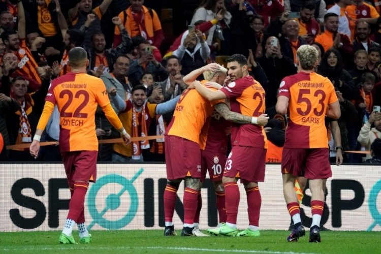 Galatasaray, şampiyonluğunu ilan etmek istiyor