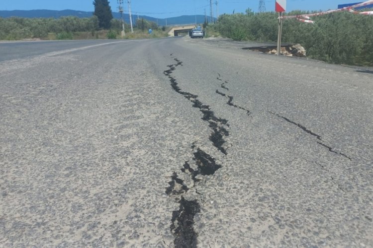 The street that collapsed throughout development work in Bursa was closed to site visitors!  – Bursa News – Regional News