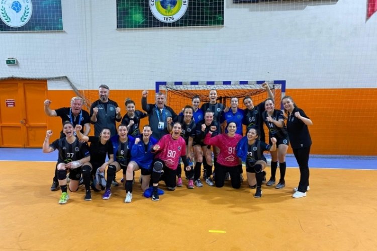 Bursa B&uuml;y&uuml;kşehir Belediyespor avantajı kaptı