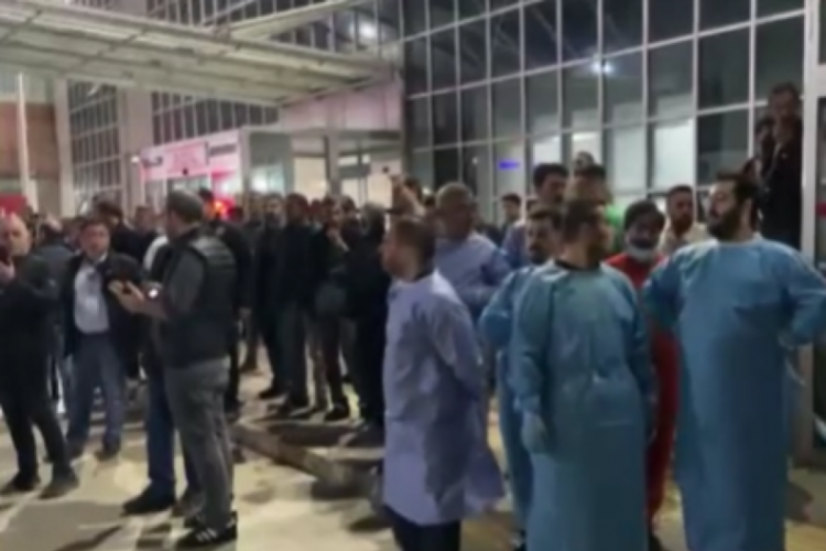 Tokat'ta ihbar &uuml;zerine gidilen evde patlama: 5'i jandarma personeli 7 yaralı