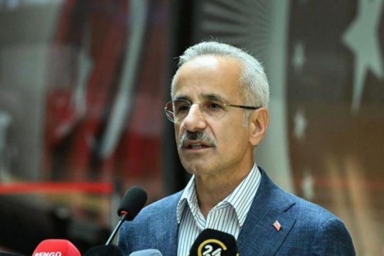 Bakan Uraloğlu a&ccedil;ıkladı! YHT kullanan yolcu sayısı T&uuml;rkiye n&uuml;fusunu ge&ccedil;ti