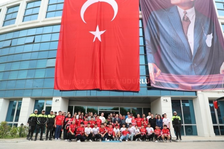 Erkan Yılmaz'dan Bursa Emniyet M&uuml;d&uuml;rl&uuml;ğ&uuml;'ne ziyaret!