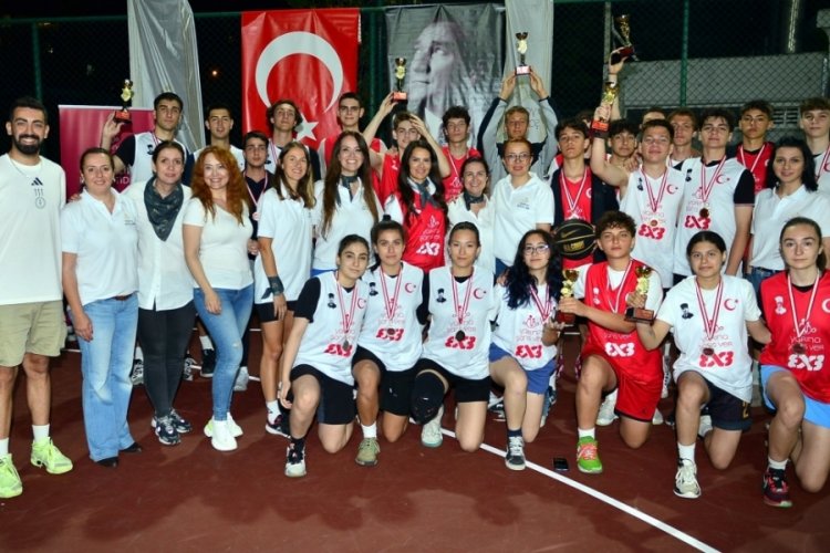 YASAV'dan 19 Mayıs'a yakışan turnuva