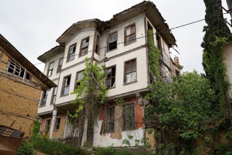 Orhangazi'de k&ouml;ylerin tarihi ve k&uuml;lt&uuml;rel değerleri web sitelerinde