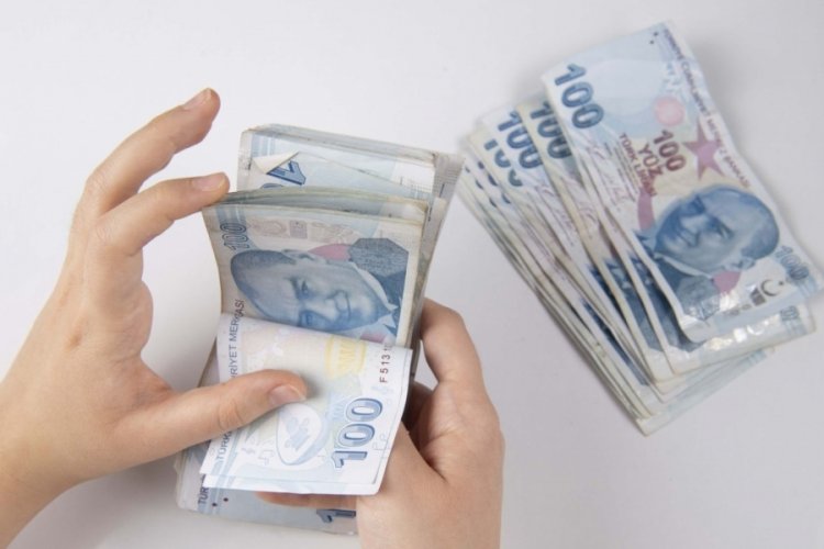 Kurban Bayramı emekli maaş &ouml;demeleri &ouml;ne mi &ccedil;ekilecek?