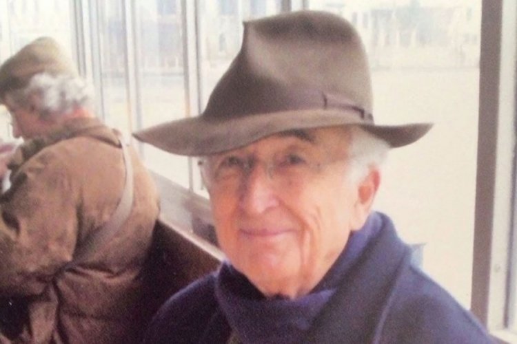 Korhan Berzeg'in kemikleri, babasının mezarının yanına defnedilecek