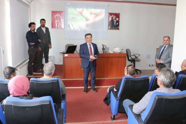 Bolu'da 50 'ye yakın arı &uuml;reticisine eğitim verildi