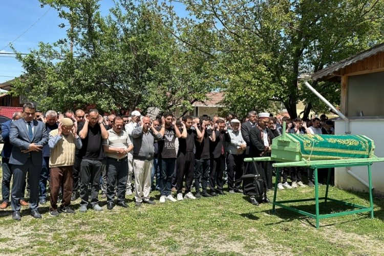 Feci kazada hayatını kaybeden &ouml;ğretmen, toprağa verildi