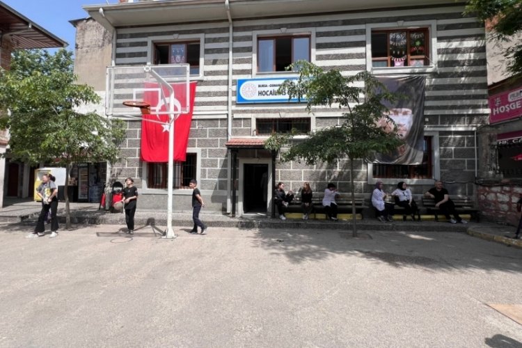Bursa'da bu okulda deprem ve afetler dışında 556 yıldır kesintisiz eğitim- &ouml;ğretim veriliyor