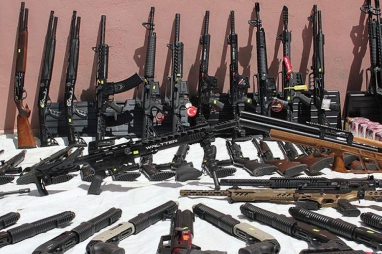 İstanbul'da yasadışı silah ticareti operasyonu
